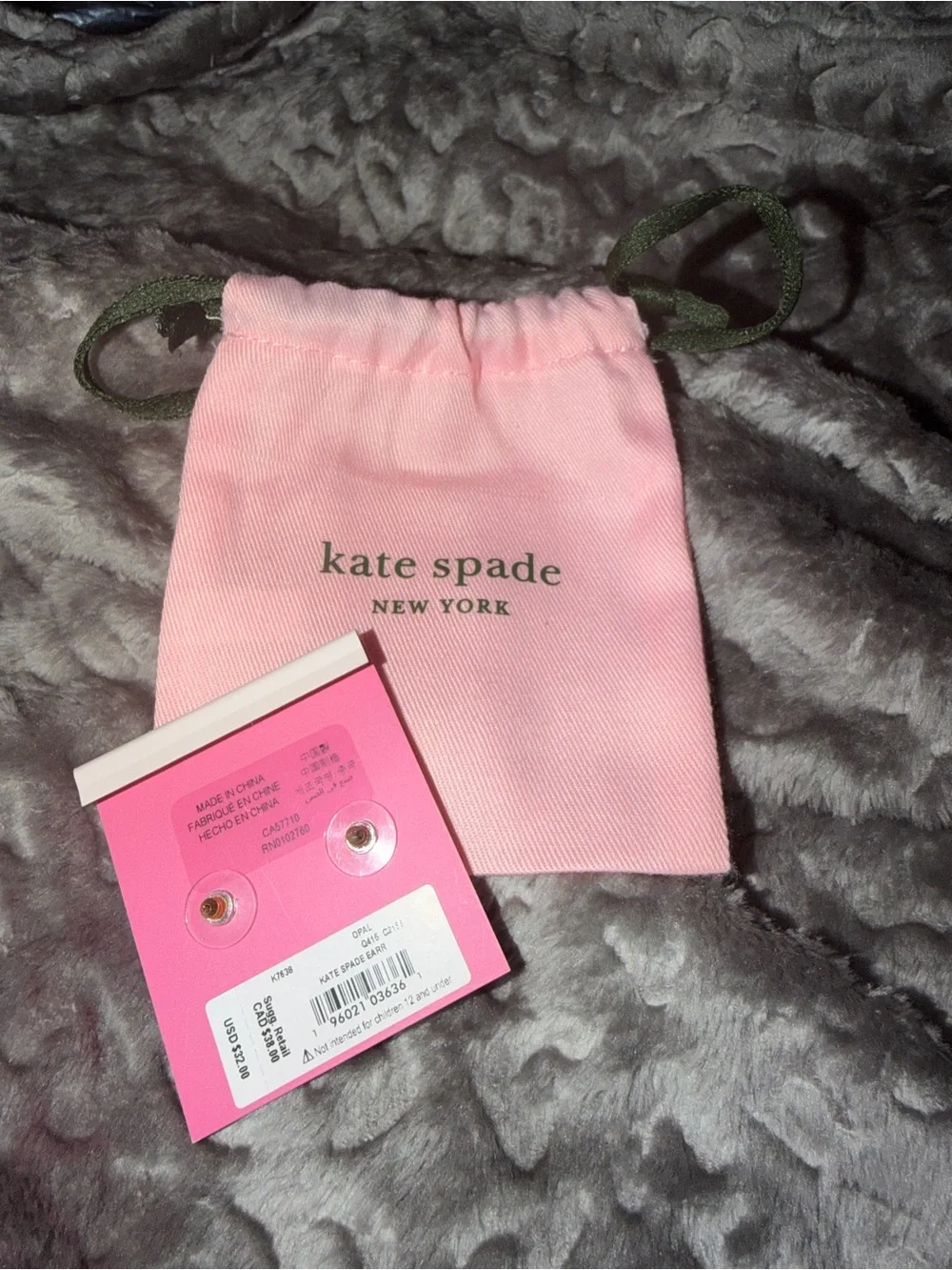 kate spade Kids Pink Pouch with Iridescent Glitter Gold-Setting Stud Earrings
